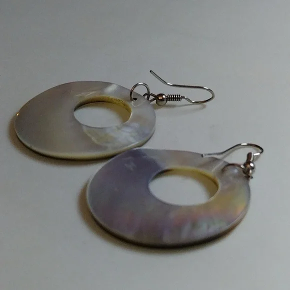 Iridescent Brown Shell Hoop Drop Earrings - Picture 4 of 5